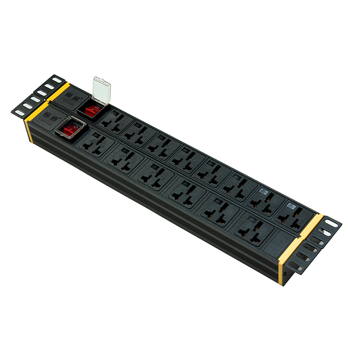 8位 6位16A万用孔+双断开关